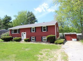 90 Bailey Ave, Lewiston, ME 04240