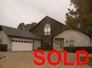 132 San Felipe Dr, Mabank, TX 75156