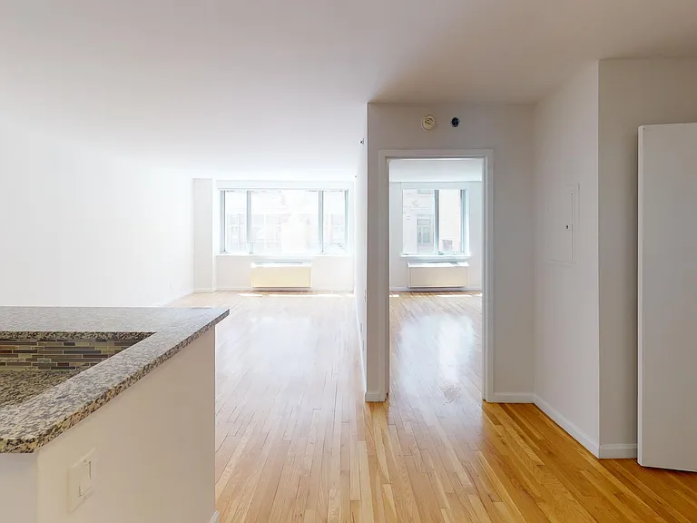 21 Chelsea — Photo 66