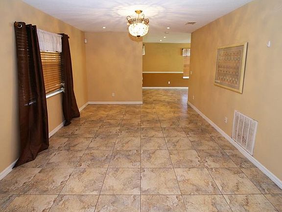 5th image of 1649 Palmetto Dr