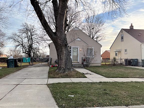 5th image of 4167 Longtin Ave