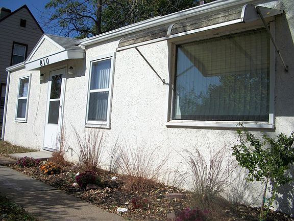2nd image of 810 W Mission Ave