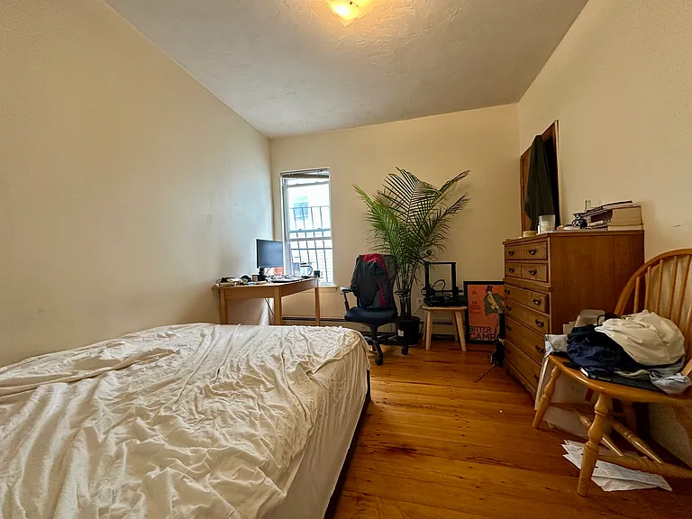 2 Torpie St #1 — Photo 8