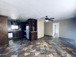 1522 E 9th St, Douglas, AZ 85607