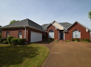 17 Spicewood Cv, Jackson, TN 38305