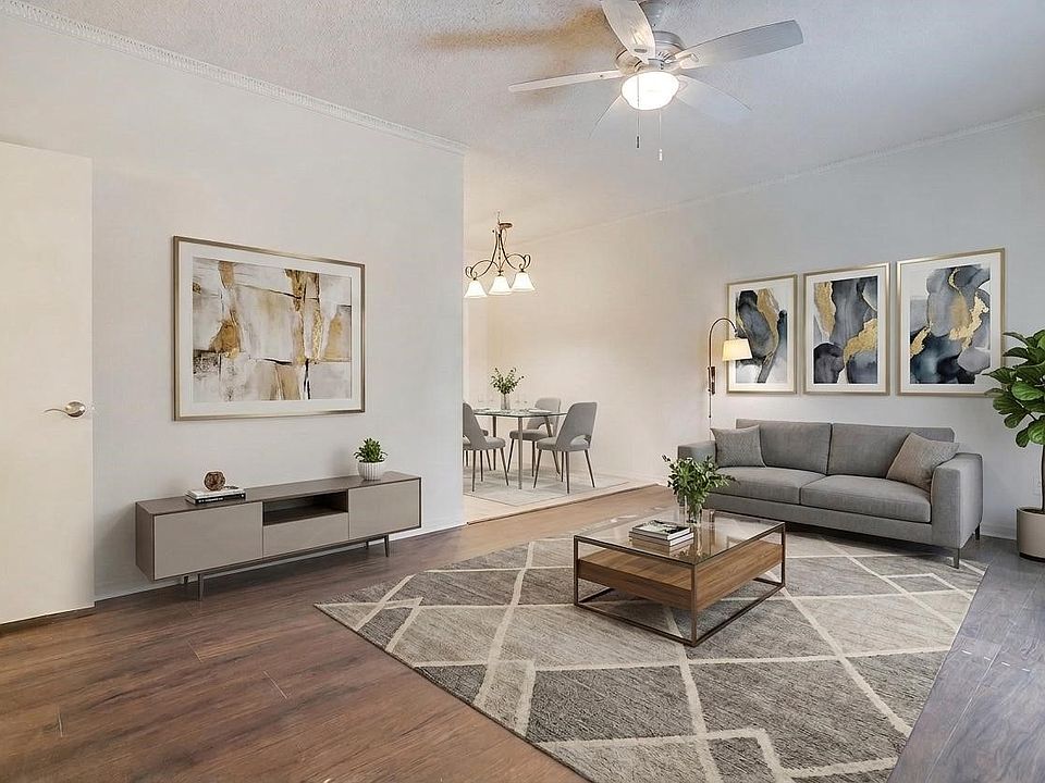 1st image of 4438 Harlanwood Dr APT 211