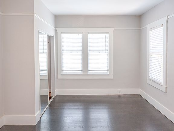 5th image of 1308 Desoto Ave #8