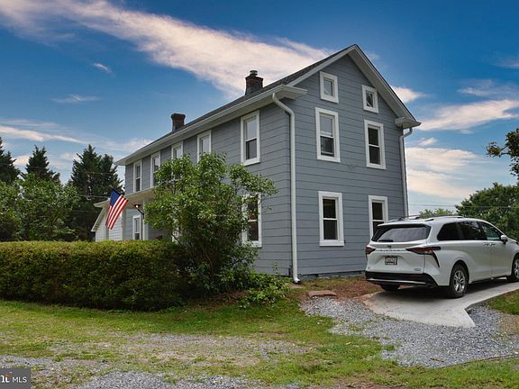 2nd image of 1006 Circle Dr