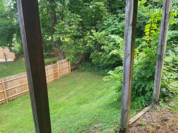 4th image of 1504 Handley Ave