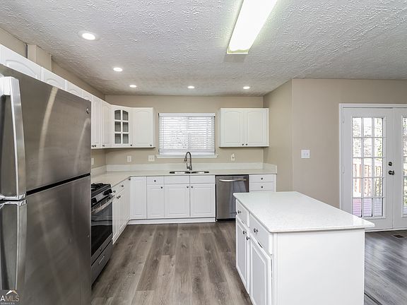 3rd image of 4933 Brookside Way