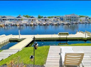 808 Clifford Ave, Sylvan Beach, NY 13157