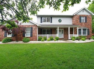 6 Greenfield Dr, Millstadt, IL 62260