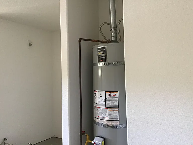 1419 Sabrina Ct — Photo 12