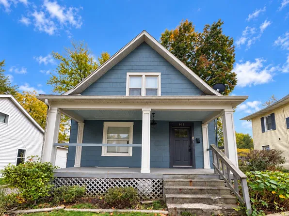 105 W 3rd St, Buchanan, MI 49107