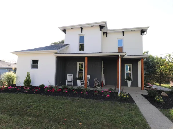 52 Washington St, Centerburg, OH 43011