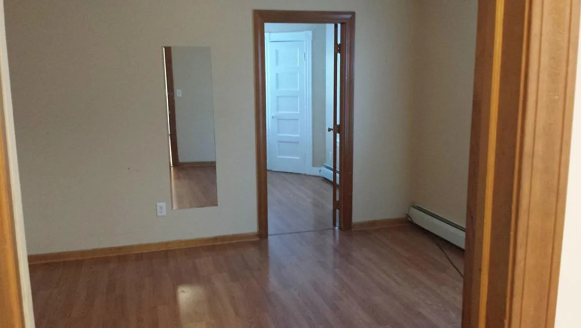 2 bed, $1,550 — Photo 3