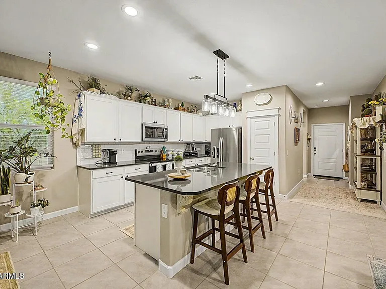 24054 W Verlea Dr — Photo 13