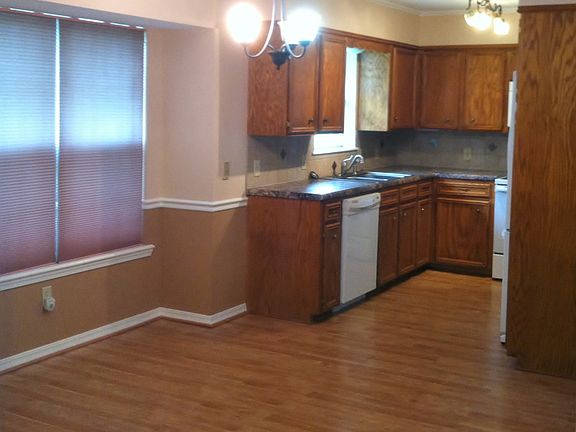 Dining and Kitchen_08142013