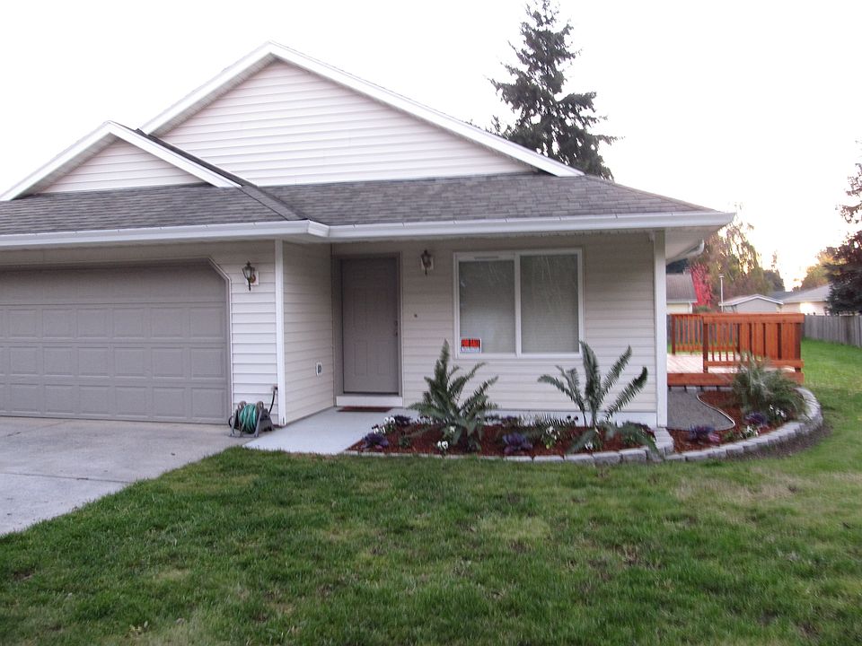 1st image of 12712 NE 39th St