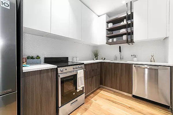 Rented by MNS | media 21