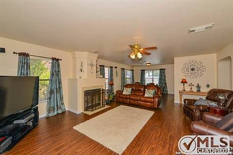 5th image of 2720 Twocourts Way