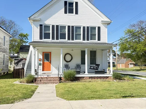 653 A&b Monroe Ave, Cape Charles, VA 23310