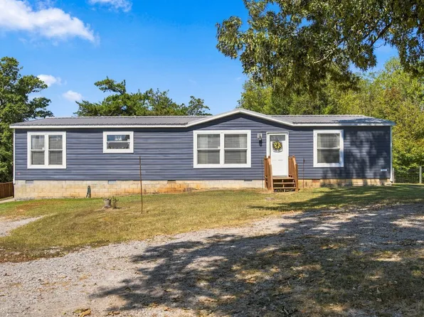 670 Garrett Rd, Quebeck, TN 38579