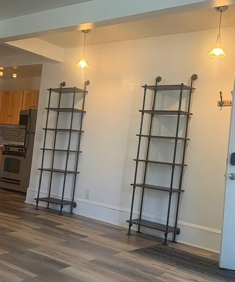 2717 Girard Ave S #101 — Photo 21
