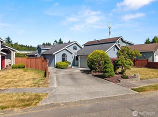 7612 Colony Ct NE, Bremerton, WA 98311
