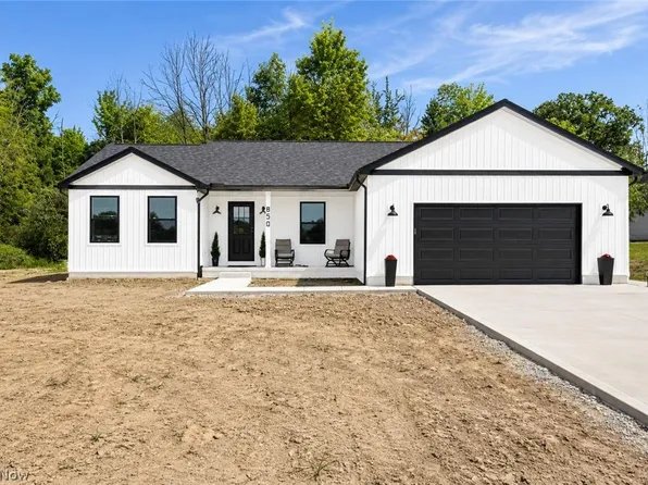 850 Eggleston, Aurora, OH 44202