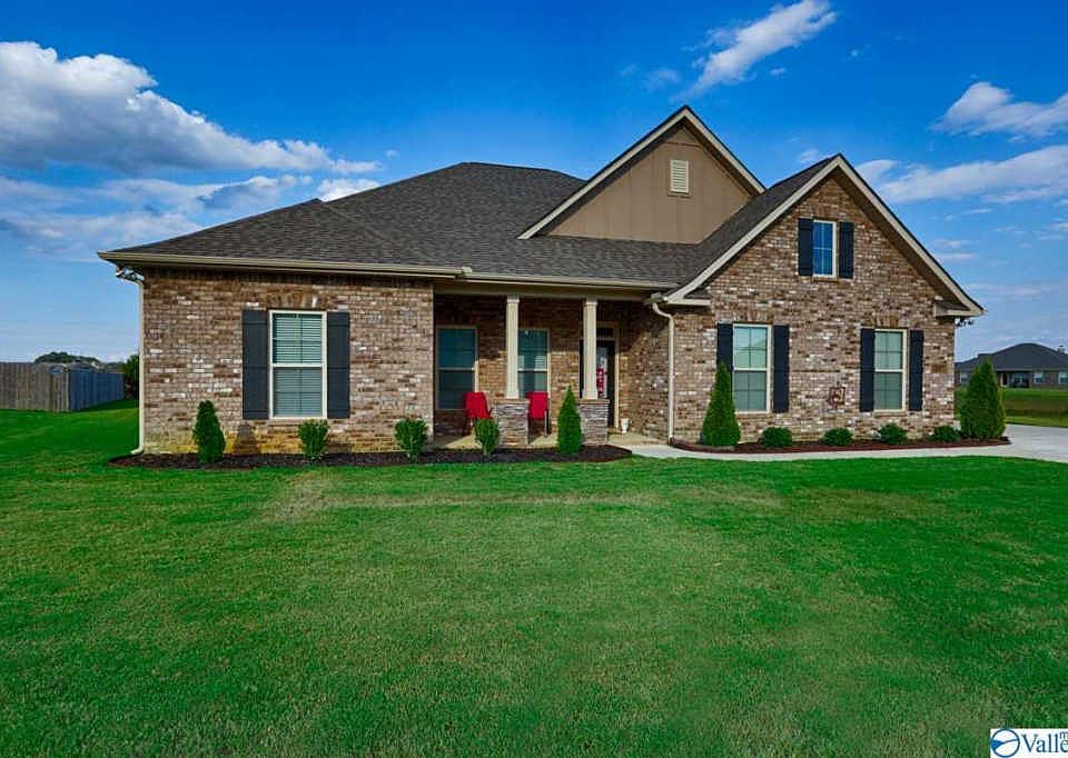 1st image of 107 Kendall Dee Court