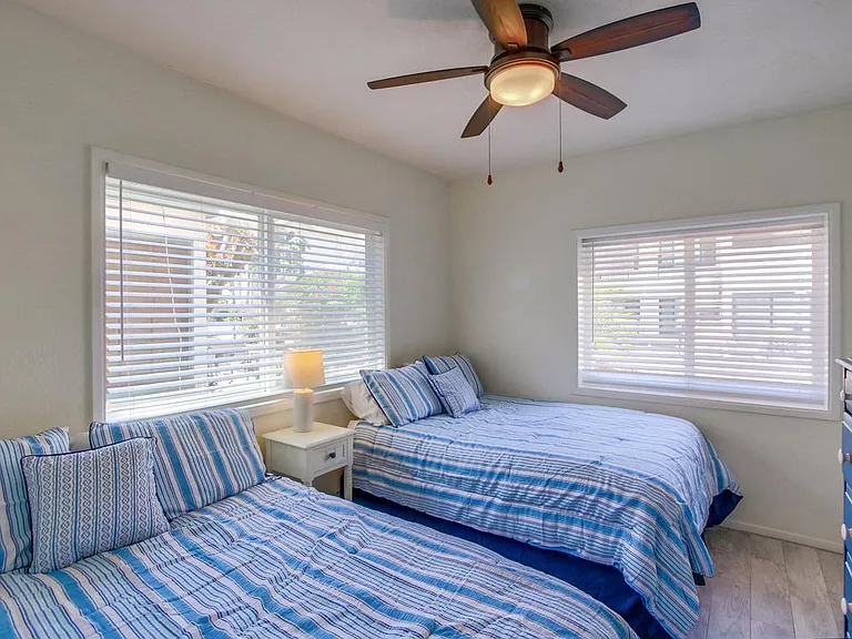 737 Jamaica Ct #1 — Photo 26
