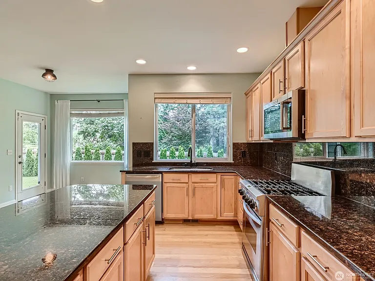 16025 NE Woodinville Duvall Rd — Photo 17