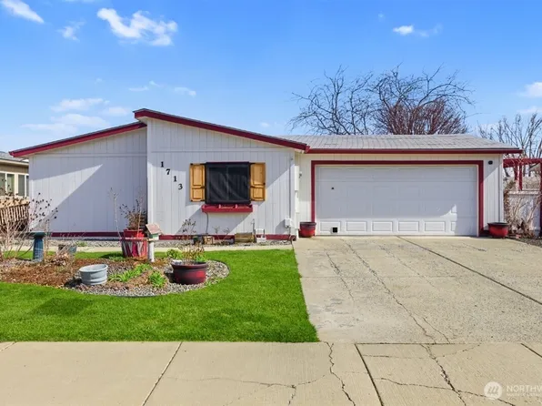 1713 S 69th Avenue, Yakima, WA 98908