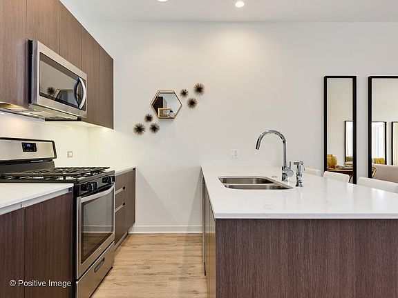 5th image of 2102 N Natchez Ave APT 3S