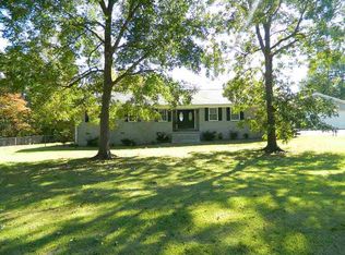 80 Honeysuckle Ln, Lexington, TN 38351