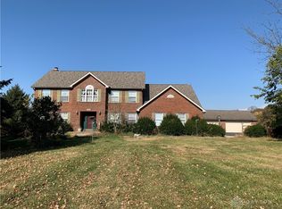 1061 McPherson Rd, Xenia, OH 45385