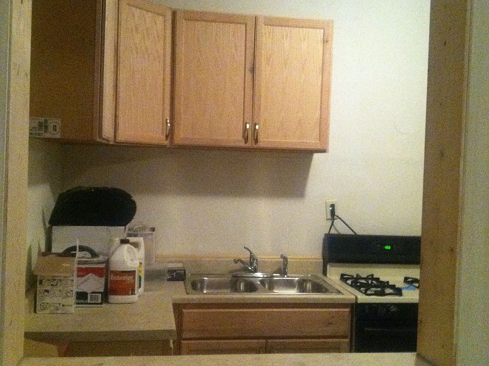1st image of 11021 S King Dr #1