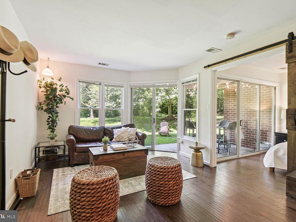 1st image of 7592 Lakeside Village Dr #H-7592h