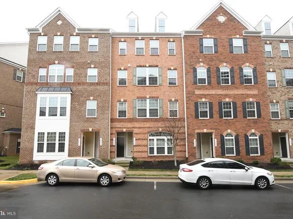 13721 Endeavour Dr Unit 3-K, Herndon, VA 20171