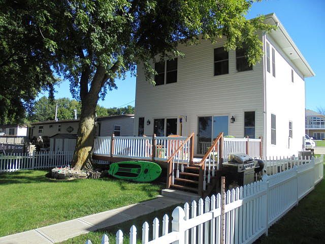 1st image of 15427 250th Ave