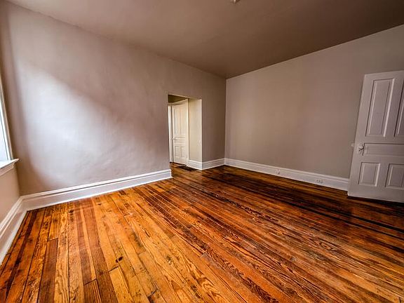 2nd image of 3527A Cherokee St