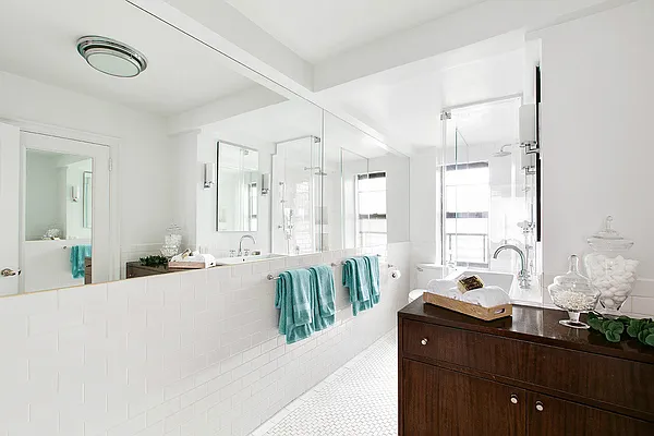 Sold by Keller Williams NYC | media 20