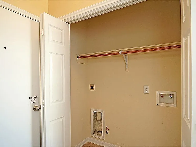 19710 Allenwick Hills Ct — Photo 10