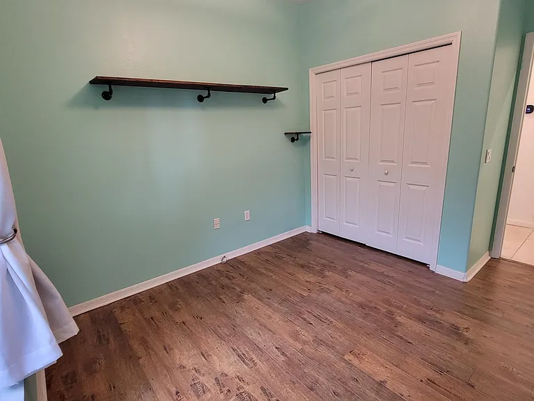 115 Majestic Bay Ave — Photo 25