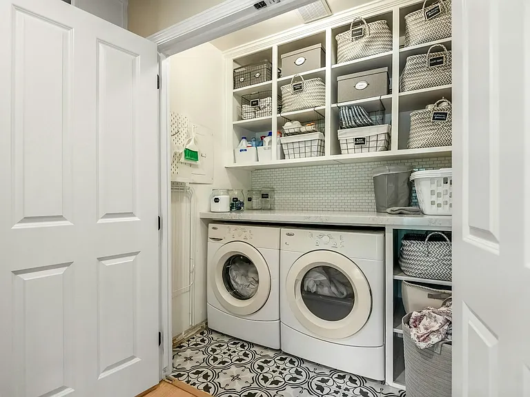 1531 W Laurel Ave — Photo 12