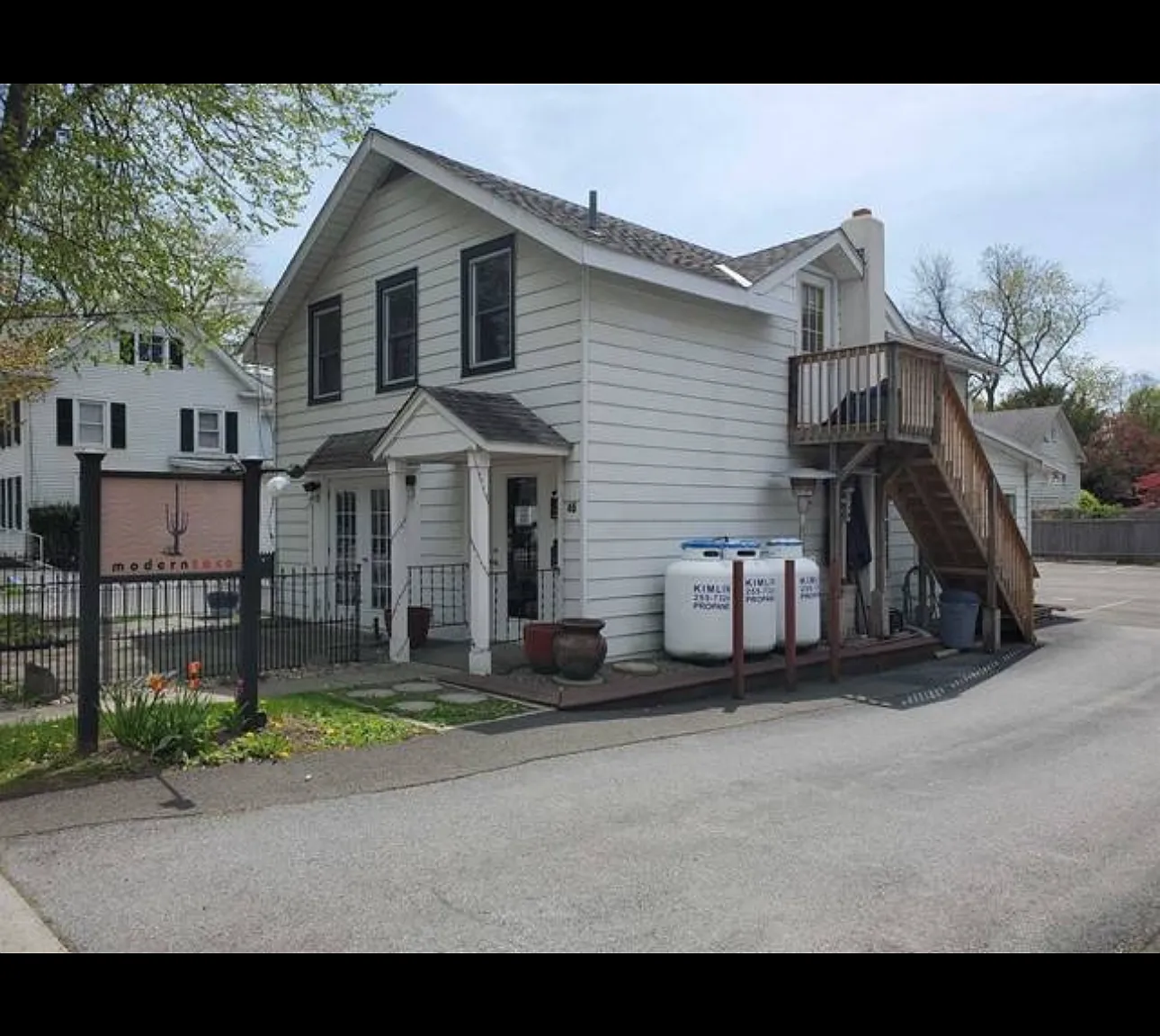 1 bed, 900 sqft, $1,750 — Photo 1