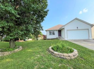 1718 Sunrise St, Warrensburg, MO 64093