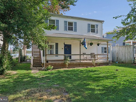 2nd image of 6832 Leslie Rd