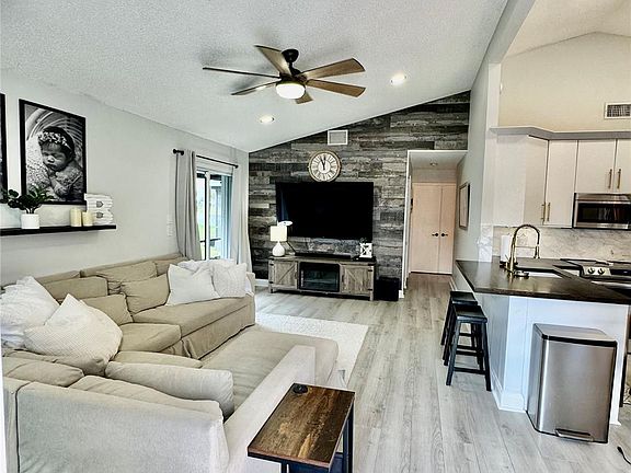 5th image of 9007 Carma Drive